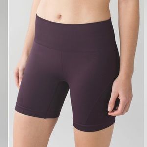 🍋 Lululemon Sculpt Shorts - Black Cherry - 8